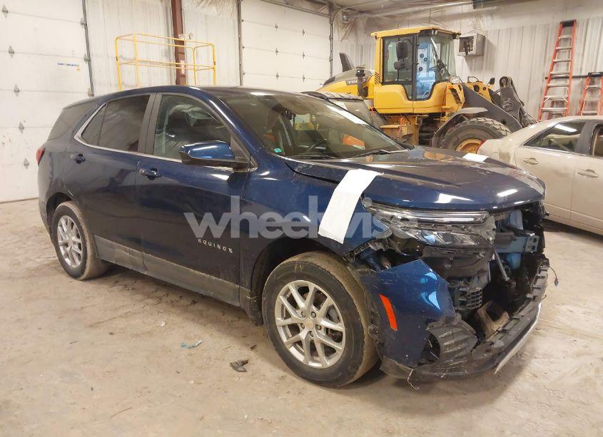 2022 Chevrolet Equinox AWD LT (VIN 3GNAXUEV5NS214744) main photo