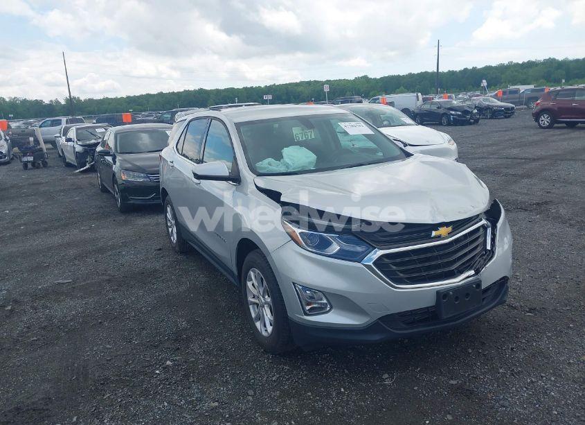 2019 Chevrolet Equinox LT (VIN 3GNAXUEV6KL131023) main photo