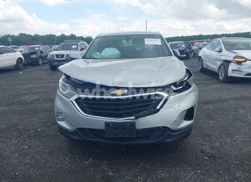 Photo 12 of 2019 Chevrolet Equinox LT (VIN 3GNAXUEV6KL131023)