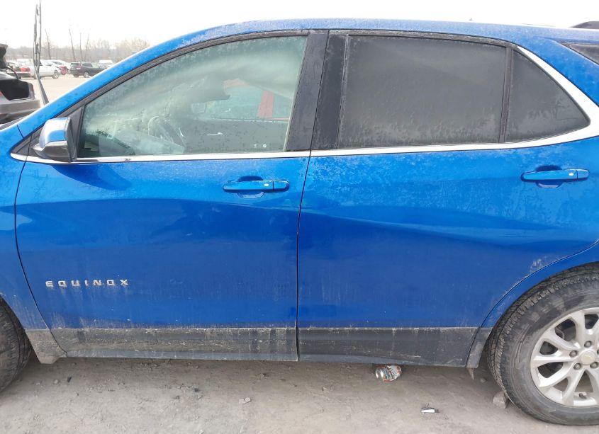 Photo 14 of 2019 Chevrolet Equinox LT (VIN 3GNAXUEV6KS512649)