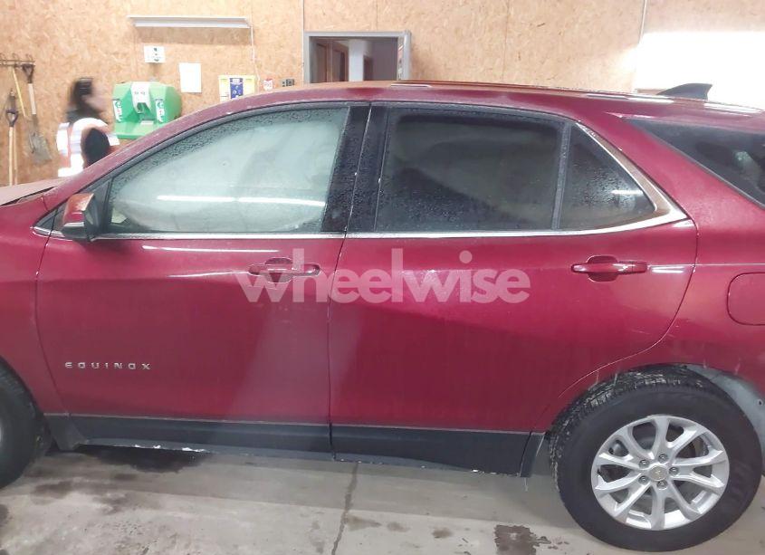 Photo 14 of 2019 Chevrolet Equinox LT (VIN 3GNAXUEV6KS675351)