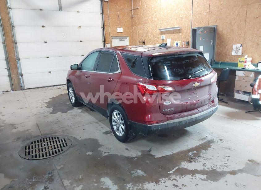 Photo 3 of 2019 Chevrolet Equinox LT (VIN 3GNAXUEV6KS675351)