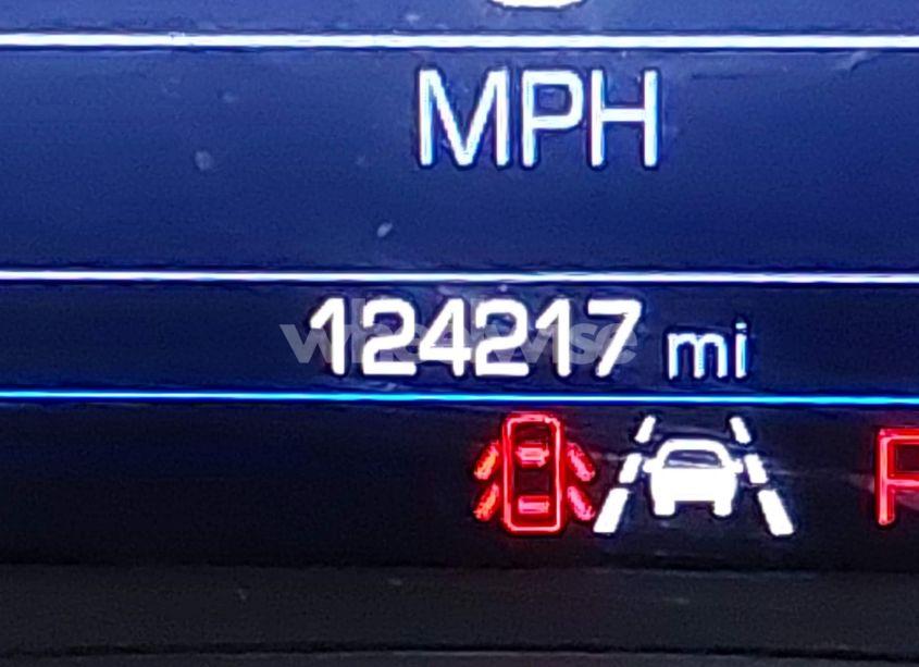 Photo 15 of 2020 Chevrolet Equinox AWD LT 1.5L TURBO (VIN 3GNAXUEV6LS585621)