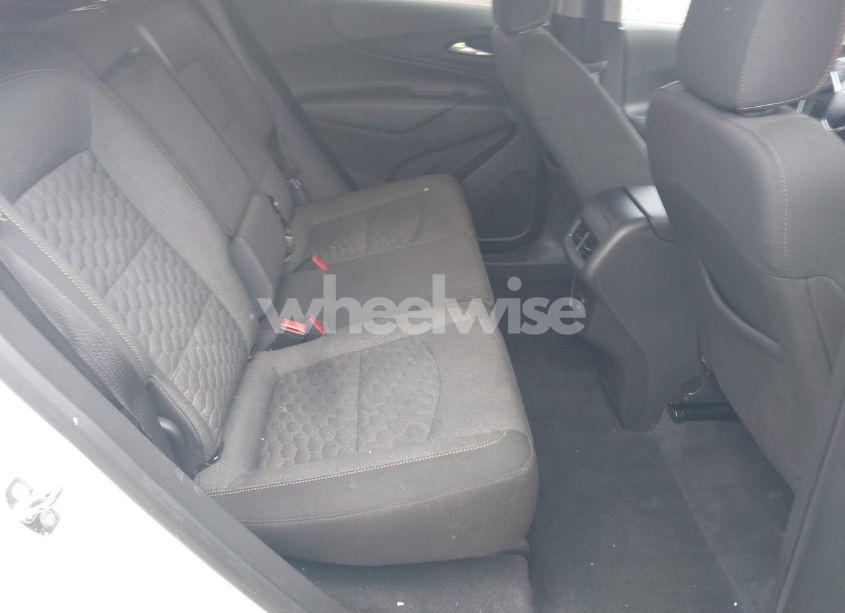 Photo 8 of 2020 Chevrolet Equinox AWD LT 1.5L TURBO (VIN 3GNAXUEV6LS620058)