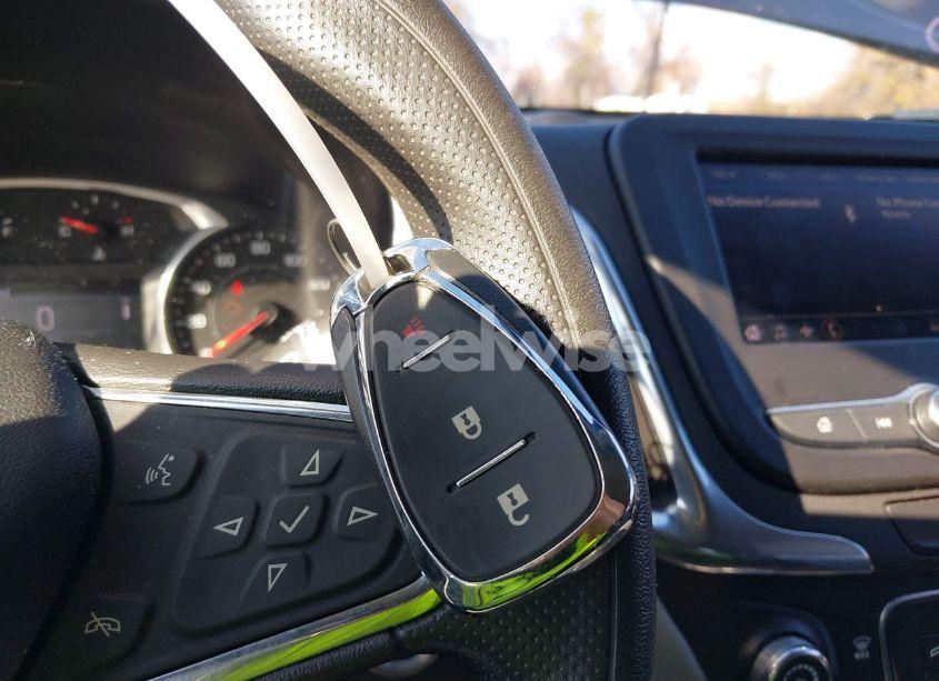 Photo 11 of 2020 Chevrolet Equinox AWD LT 1.5L TURBO (VIN 3GNAXUEV6LS635059)