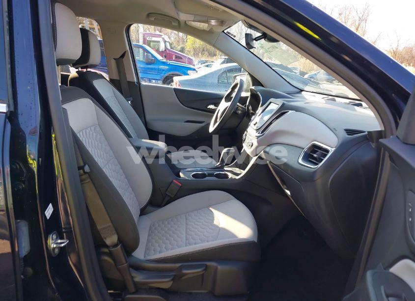 Photo 5 of 2020 Chevrolet Equinox AWD LT 1.5L TURBO (VIN 3GNAXUEV6LS635059)