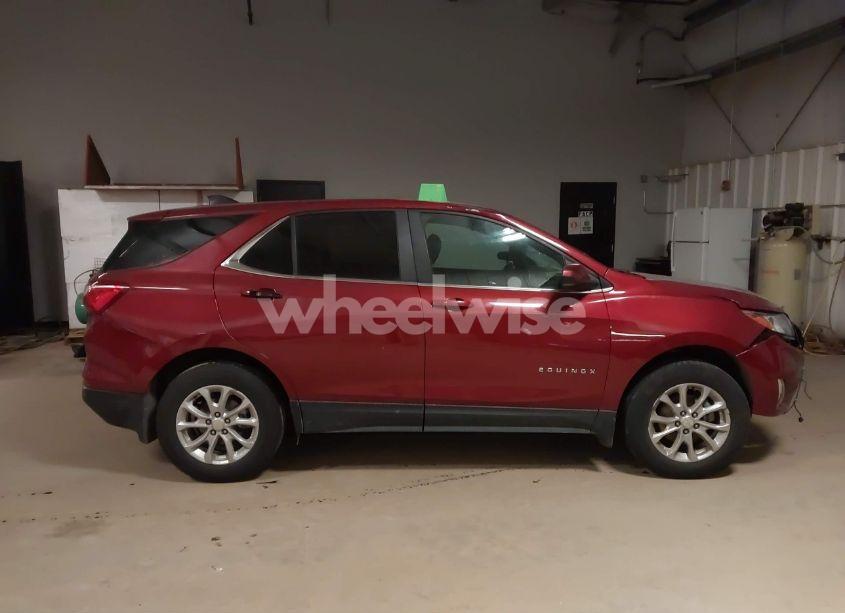 Photo 13 of 2021 Chevrolet Equinox AWD LT (VIN 3GNAXUEV6ML344685)
