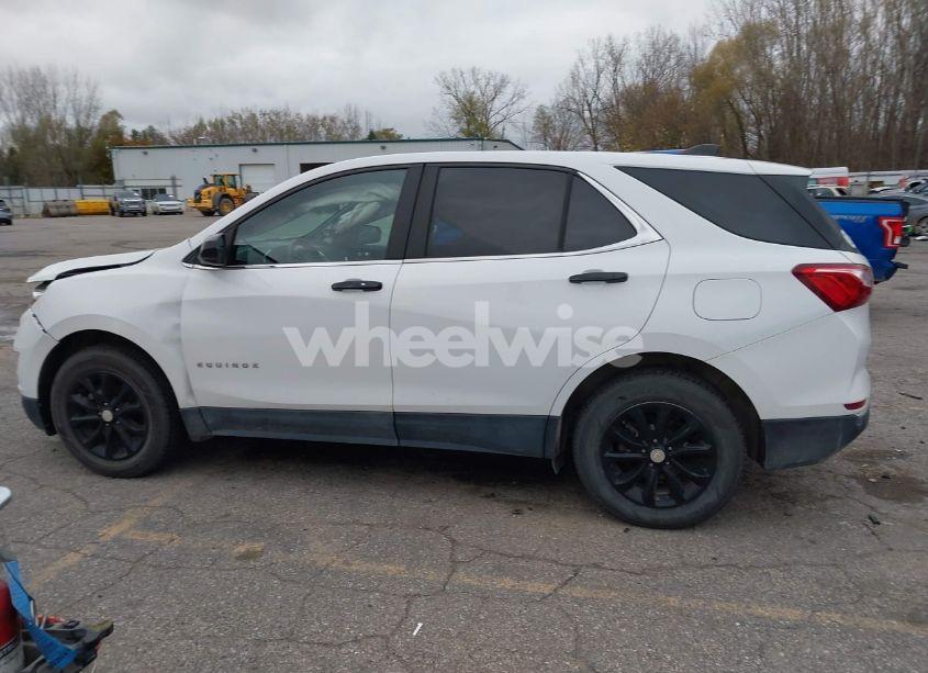 Photo 15 of 2021 Chevrolet Equinox AWD LT (VIN 3GNAXUEV6ML348333)