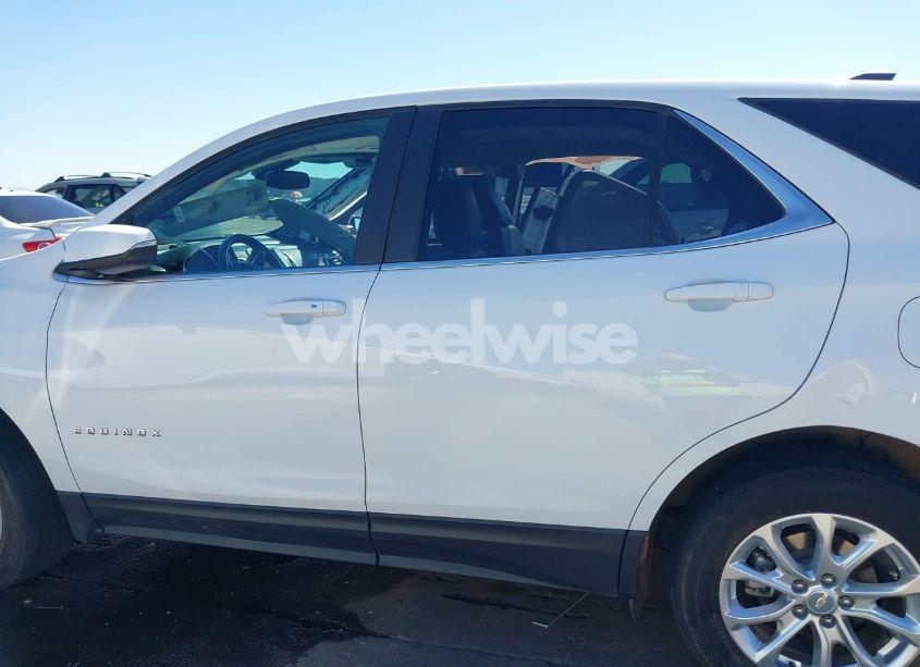 Photo 14 of 2021 Chevrolet Equinox AWD LT (VIN 3GNAXUEV6ML355881)