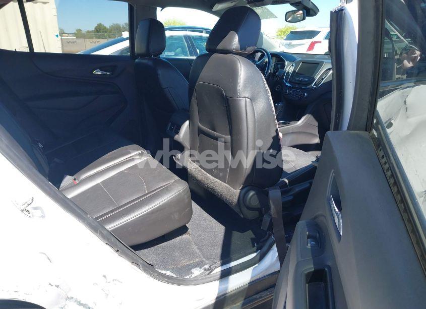 Photo 8 of 2021 Chevrolet Equinox AWD LT (VIN 3GNAXUEV6ML355881)