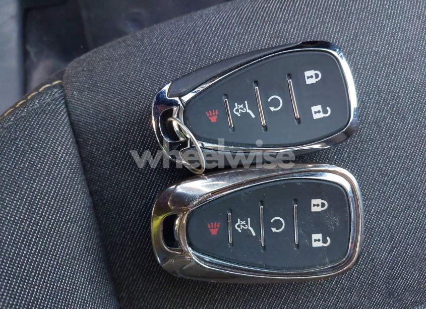 Photo 11 of 2021 Chevrolet Equinox AWD LT (VIN 3GNAXUEV6ML396527)