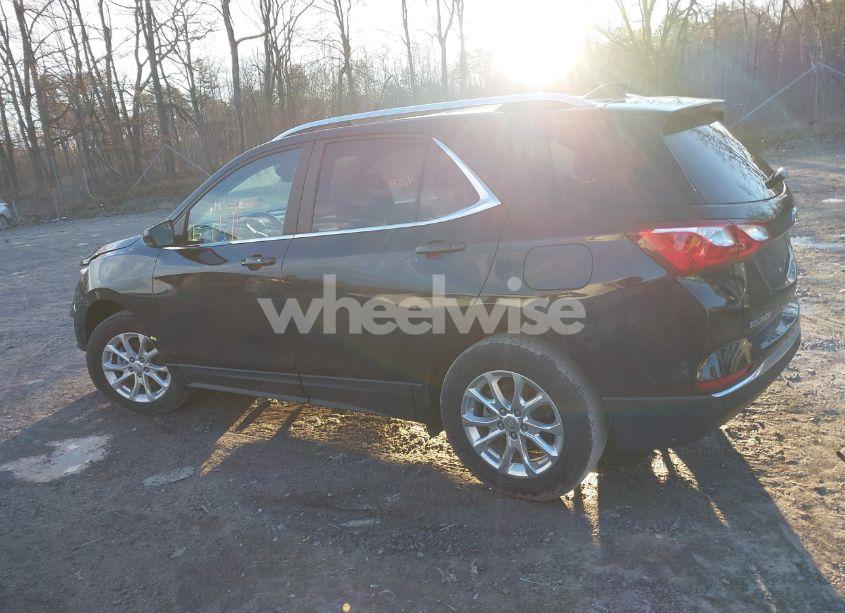 Photo 14 of 2021 Chevrolet Equinox AWD LT (VIN 3GNAXUEV6ML396527)