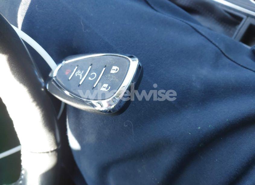 Photo 11 of 2021 Chevrolet Equinox AWD LT (VIN 3GNAXUEV6MS159154)