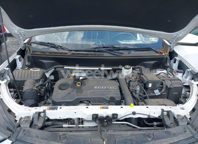 Photo 10 of 2022 Chevrolet Equinox AWD LT (VIN 3GNAXUEV6NL170778)