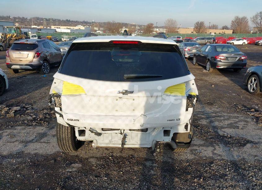 Photo 16 of 2022 Chevrolet Equinox AWD LT (VIN 3GNAXUEV6NL232146)