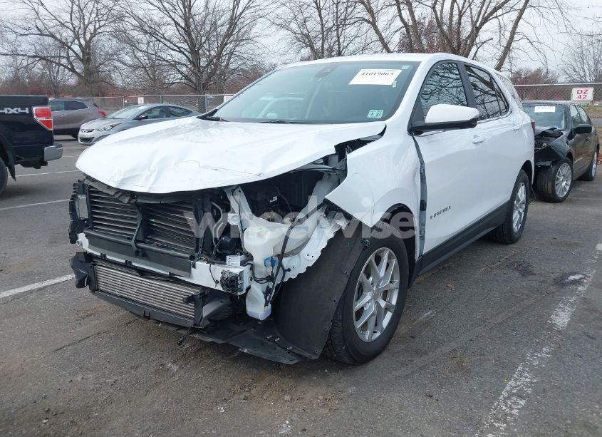 Photo 6 of 2022 Chevrolet Equinox AWD LT (VIN 3GNAXUEV6NL269567)