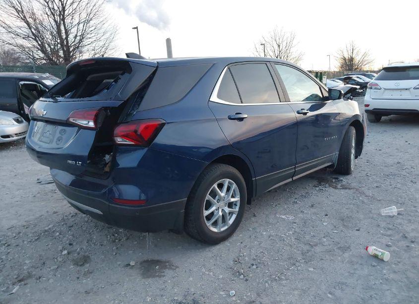 Photo 4 of 2022 Chevrolet Equinox AWD LT (VIN 3GNAXUEV6NL277054)