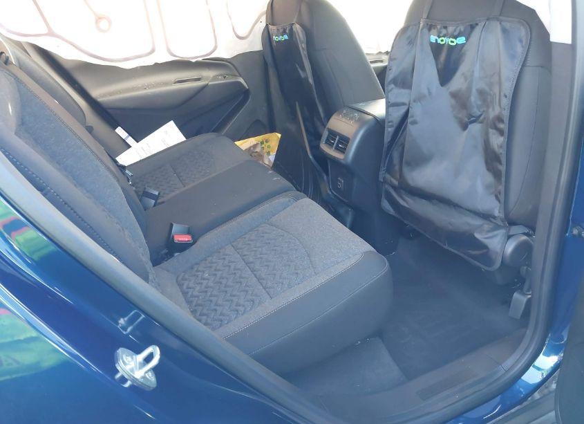 Photo 8 of 2022 Chevrolet Equinox AWD LT (VIN 3GNAXUEV6NL277054)