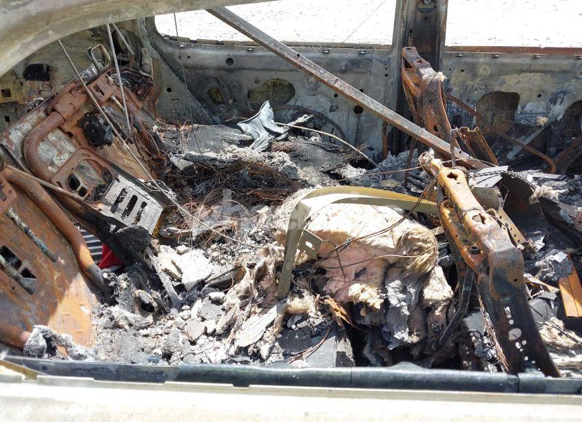 Photo 8 of 2022 Chevrolet Equinox AWD LT (VIN 3GNAXUEV6NL311705)