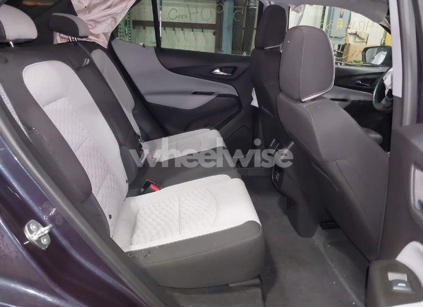 Photo 8 of 2019 Chevrolet Equinox LT (VIN 3GNAXUEV7KL196155)