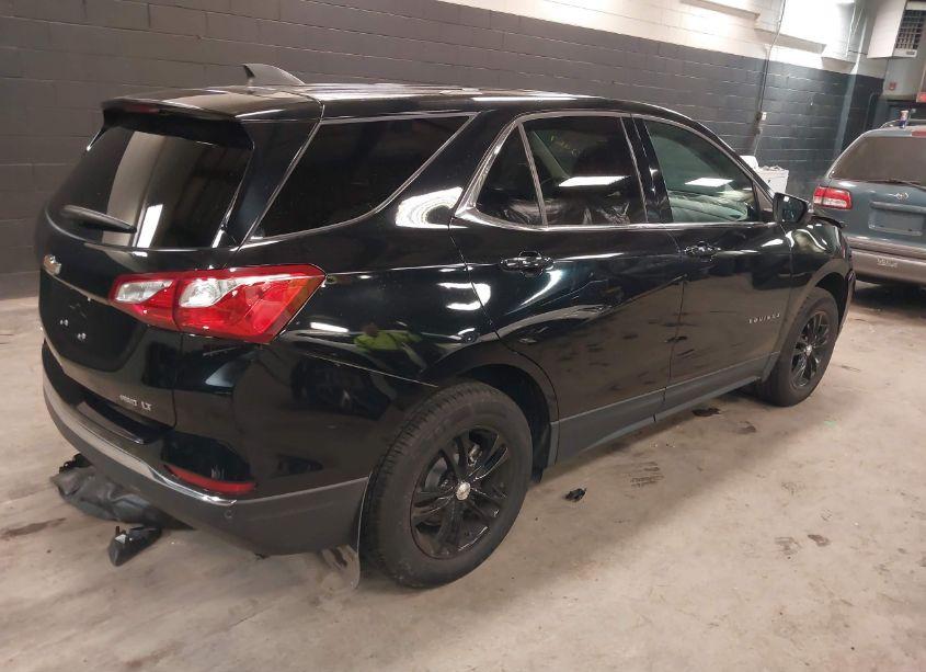 Photo 4 of 2019 Chevrolet Equinox LT (VIN 3GNAXUEV7KL199010)
