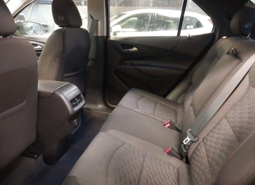 Photo 8 of 2019 Chevrolet Equinox LT (VIN 3GNAXUEV7KL199010)