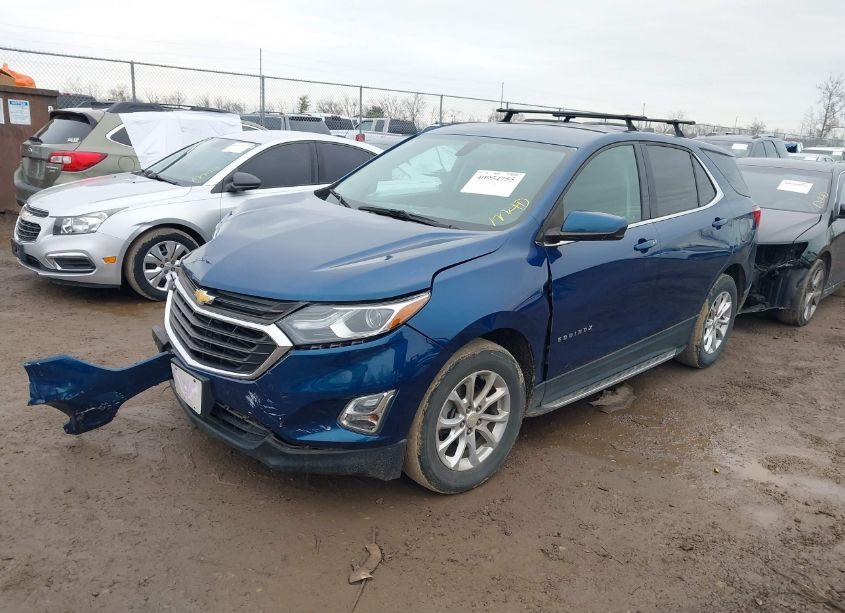 Photo 2 of 2019 Chevrolet Equinox LT (VIN 3GNAXUEV7KL359211)