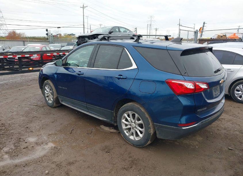 Photo 3 of 2019 Chevrolet Equinox LT (VIN 3GNAXUEV7KL359211)