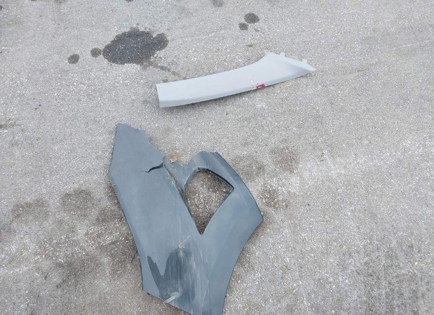 Photo 12 of 2019 Chevrolet Equinox LT (VIN 3GNAXUEV7KS556272)