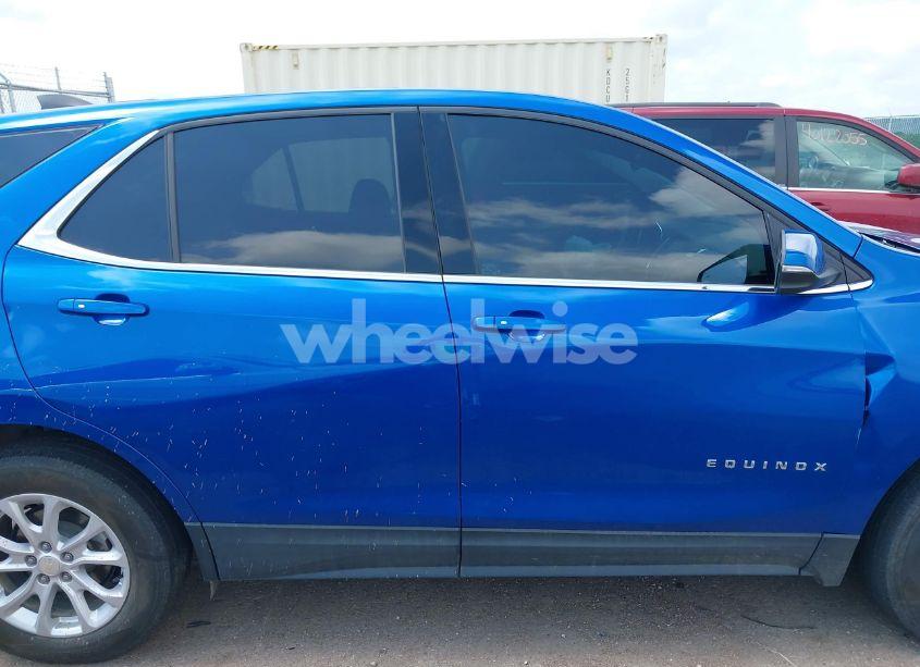 Photo 13 of 2019 Chevrolet Equinox LT (VIN 3GNAXUEV7KS599820)