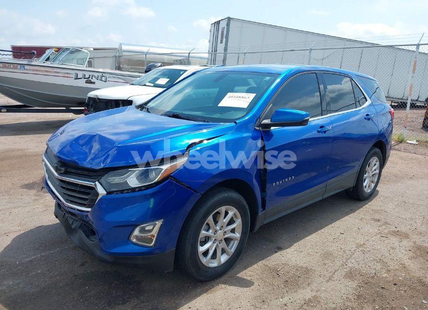 Photo 2 of 2019 Chevrolet Equinox LT (VIN 3GNAXUEV7KS599820)