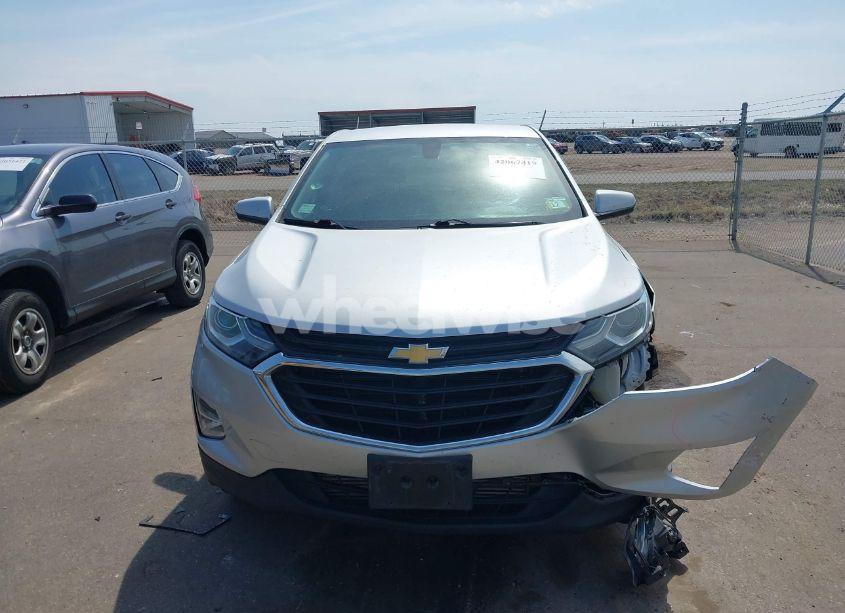 Photo 12 of 2019 Chevrolet Equinox LT (VIN 3GNAXUEV7KS655111)