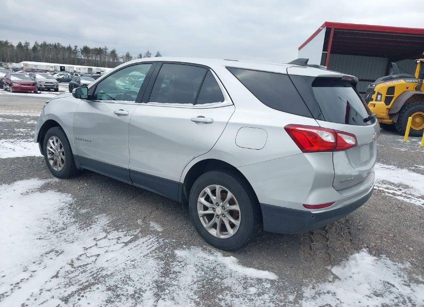 Photo 3 of 2019 Chevrolet Equinox LT (VIN 3GNAXUEV7KS673348)