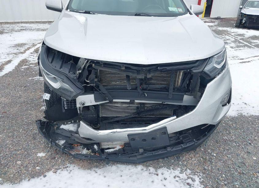 Photo 6 of 2019 Chevrolet Equinox LT (VIN 3GNAXUEV7KS673348)