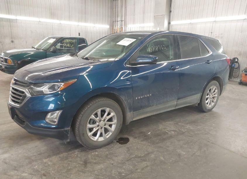 Photo 2 of 2020 Chevrolet Equinox AWD LT 1.5L TURBO (VIN 3GNAXUEV7LL104625)