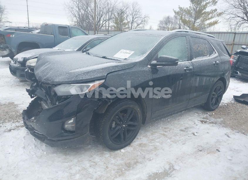 Photo 2 of 2020 Chevrolet Equinox AWD LT 1.5L TURBO (VIN 3GNAXUEV7LL326128)