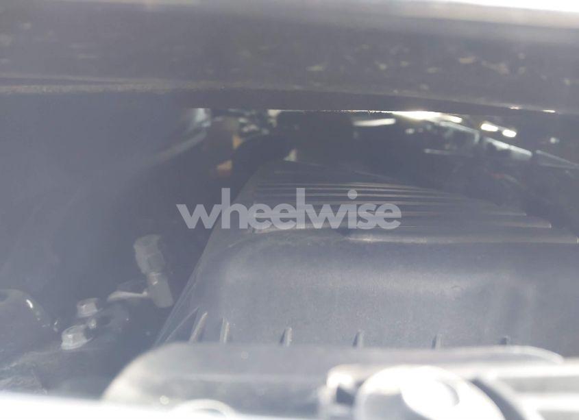 Photo 10 of 2020 Chevrolet Equinox AWD LT 1.5L TURBO (VIN 3GNAXUEV7LL333418)