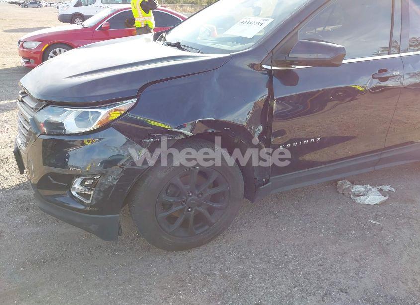 Photo 6 of 2020 Chevrolet Equinox AWD LT 1.5L TURBO (VIN 3GNAXUEV7LS511074)