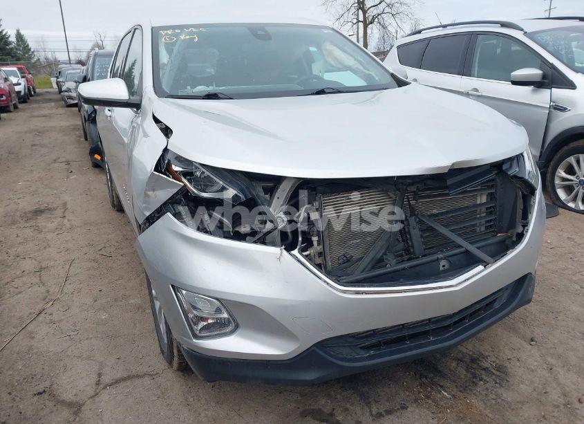 Photo 6 of 2020 Chevrolet Equinox AWD LT 1.5L TURBO (VIN 3GNAXUEV7LS513682)
