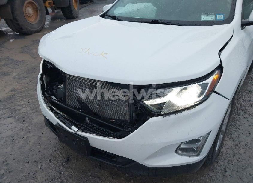 Photo 6 of 2020 Chevrolet Equinox AWD LT 1.5L TURBO (VIN 3GNAXUEV7LS521085)