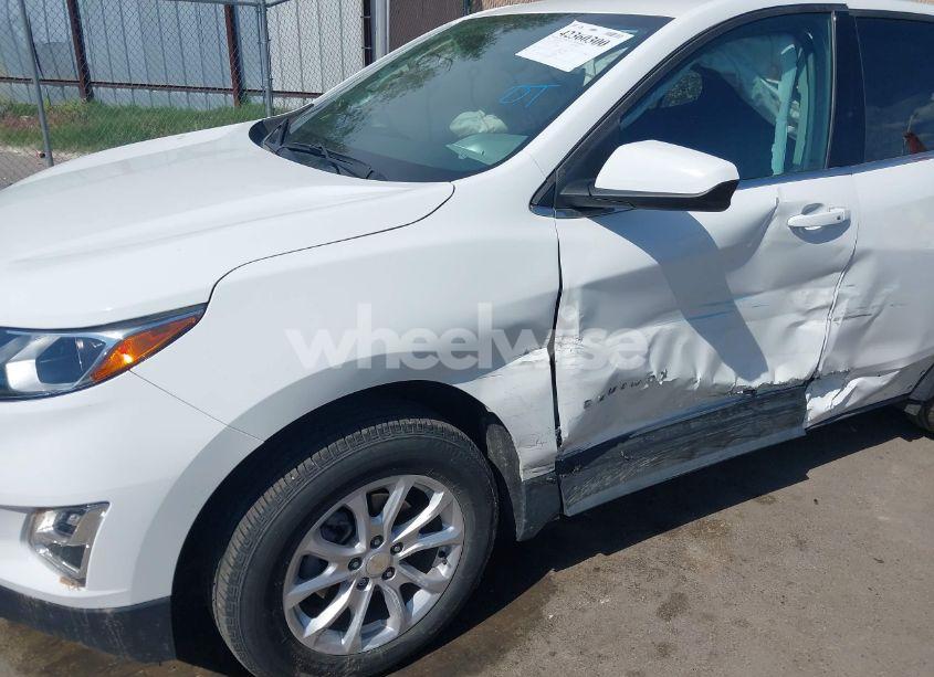 Photo 6 of 2020 Chevrolet Equinox AWD LT 1.5L TURBO (VIN 3GNAXUEV7LS583117)