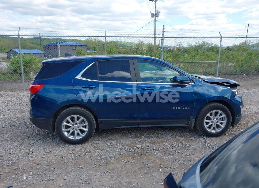 Photo 13 of 2021 Chevrolet Equinox AWD LT (VIN 3GNAXUEV7ML315860)