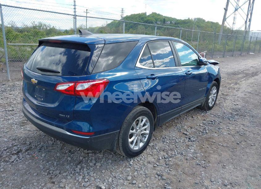Photo 4 of 2021 Chevrolet Equinox AWD LT (VIN 3GNAXUEV7ML315860)