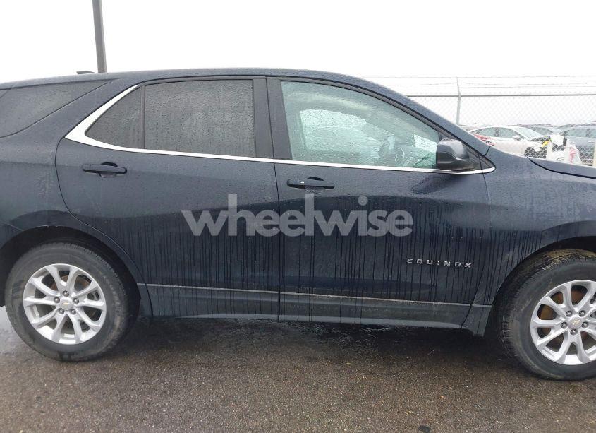 Photo 13 of 2021 Chevrolet Equinox AWD LT (VIN 3GNAXUEV7MS106107)