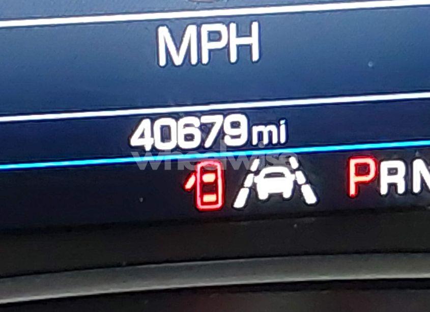 Photo 15 of 2021 Chevrolet Equinox AWD LT (VIN 3GNAXUEV7MS106107)