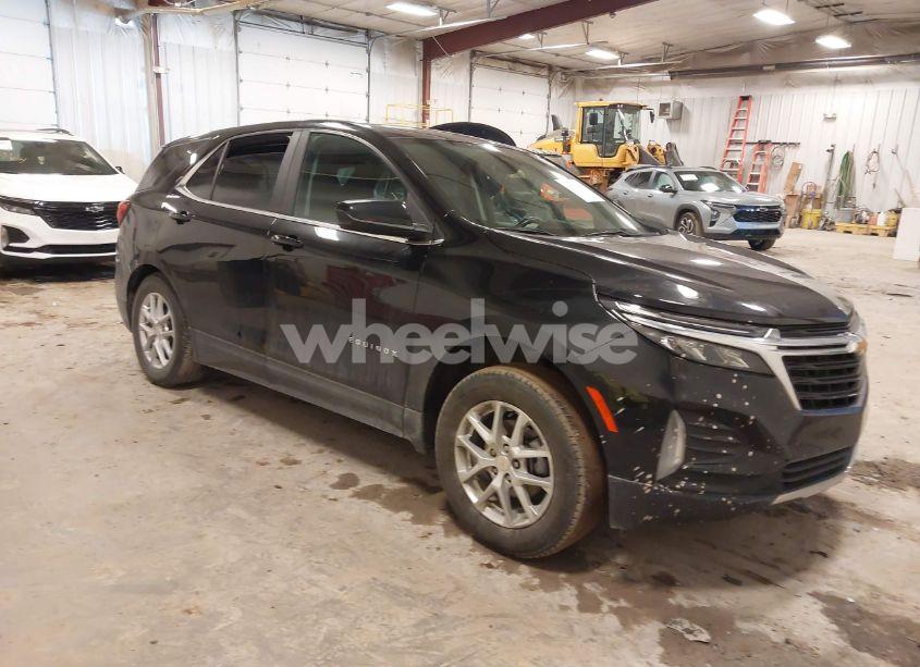 2022 Chevrolet Equinox AWD LT (VIN 3GNAXUEV7NL126806) main photo