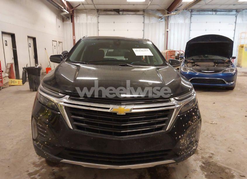 Photo 11 of 2022 Chevrolet Equinox AWD LT (VIN 3GNAXUEV7NL126806)