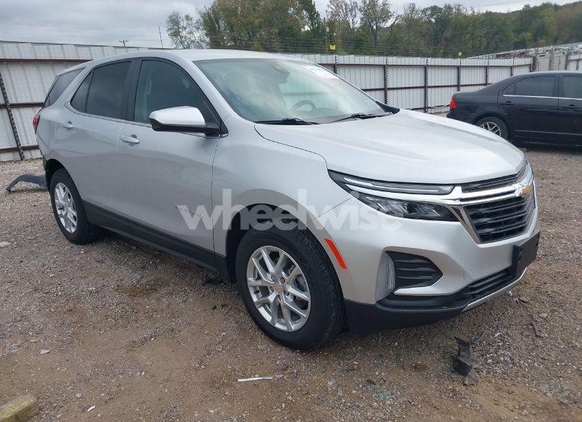 2022 Chevrolet Equinox AWD LT (VIN 3GNAXUEV7NL240935) main photo