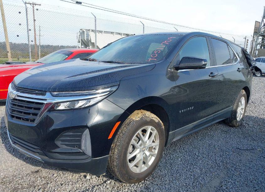 Photo 2 of 2022 Chevrolet Equinox AWD LT (VIN 3GNAXUEV7NL279010)