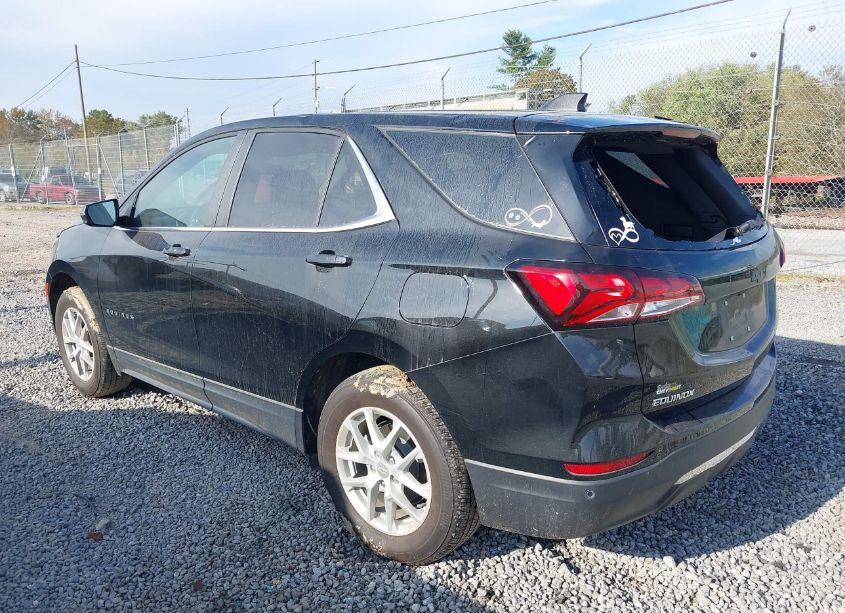 Photo 3 of 2022 Chevrolet Equinox AWD LT (VIN 3GNAXUEV7NL279010)